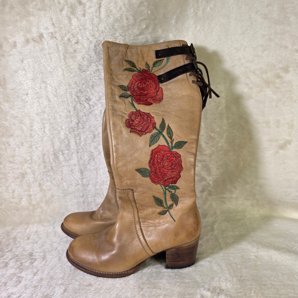 Freebird By Steven Cyrus Floral Rose Embroidered Leather Boots RARE Tan Women 10